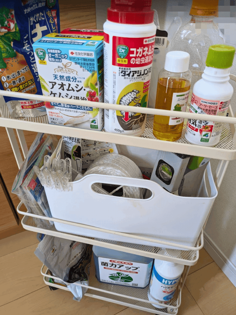 玄関に置いているスリムワゴン